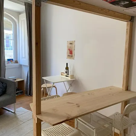 Casa Dos Poetas Albergue *