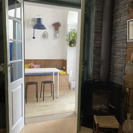 Casa Dos Poetas Albergue *