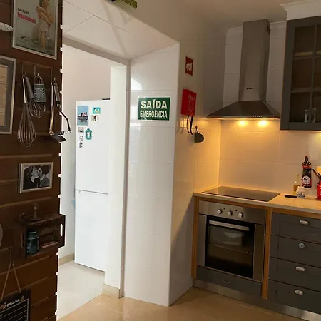 Casa Dos Poetas * Caldas Da Rainha