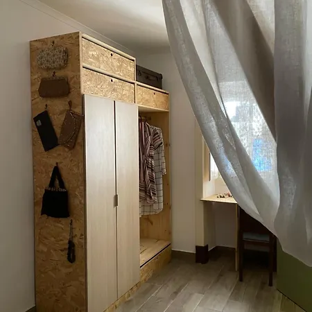 Casa Dos Poetas Hostel Caldas Da Rainha