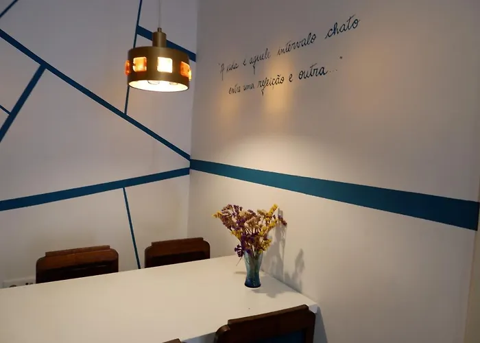 Hostel Casa Dos Poetas *