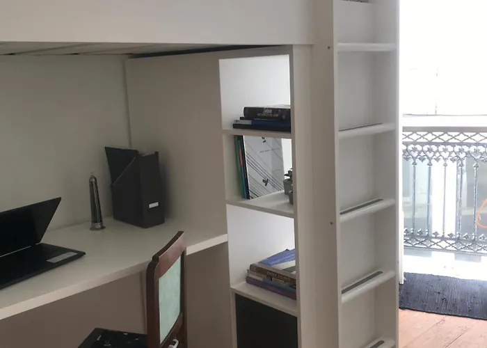 Casa Dos Poetas Hostel